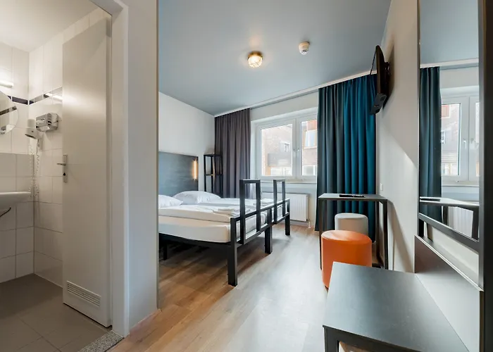 Hotel A&o Dom