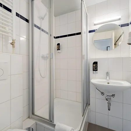 A&o Dom Hotel Cologne
