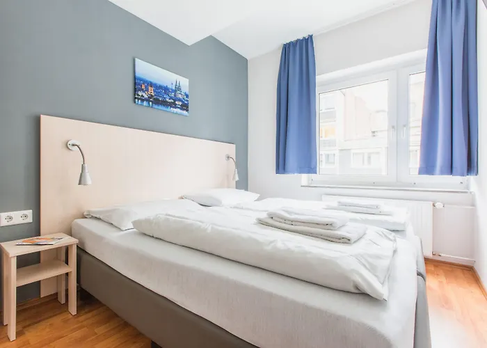 A&o Dom Hotel Cologne