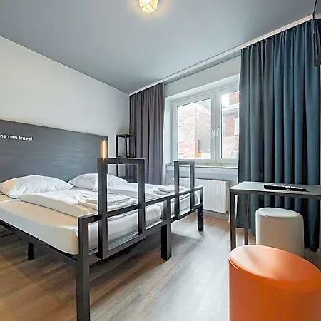 Hotel A&o Dom 2*