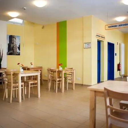 מלון A&o Dom