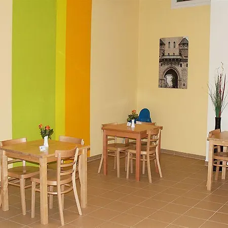 A&o Dom מלון 2*