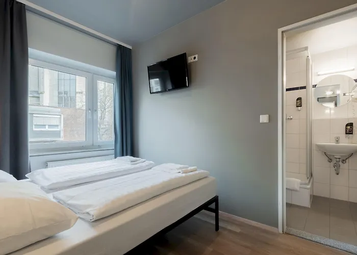 A&o Dom Hotel