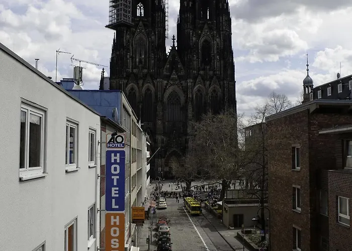 A&o Dom 2* Kolonia