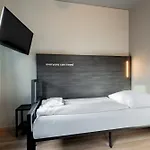 호텔 A&o Dom