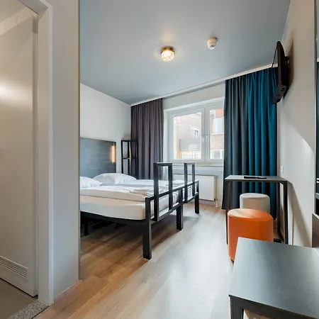 Hotel A&o Dom