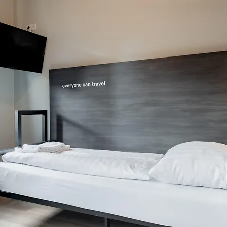 Hotel A&o Dom 2*