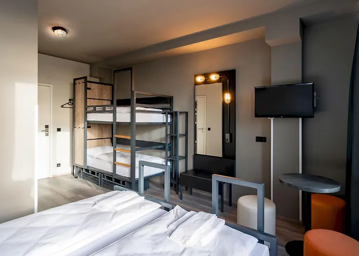 Otel A&o Dom 2*